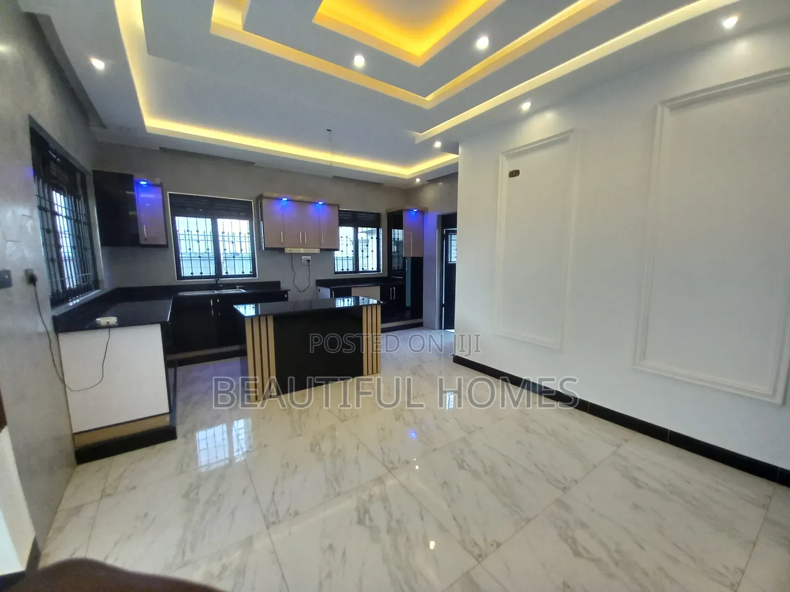 Furnished 5bdrm House in Kira for sale