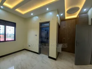 Furnished 5bdrm Mansion in Kira for sale