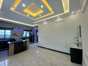 Furnished 5bdrm Mansion in Kira for sale
