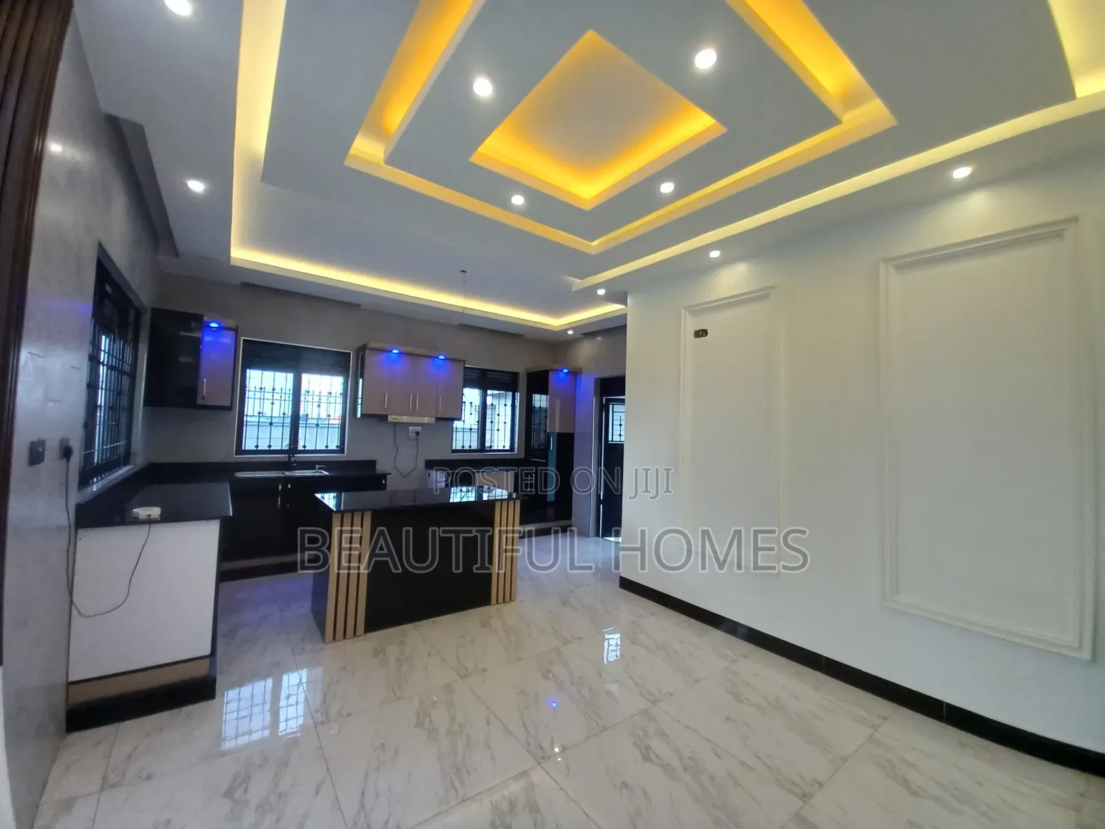 Furnished 5bdrm Mansion in Kira for sale