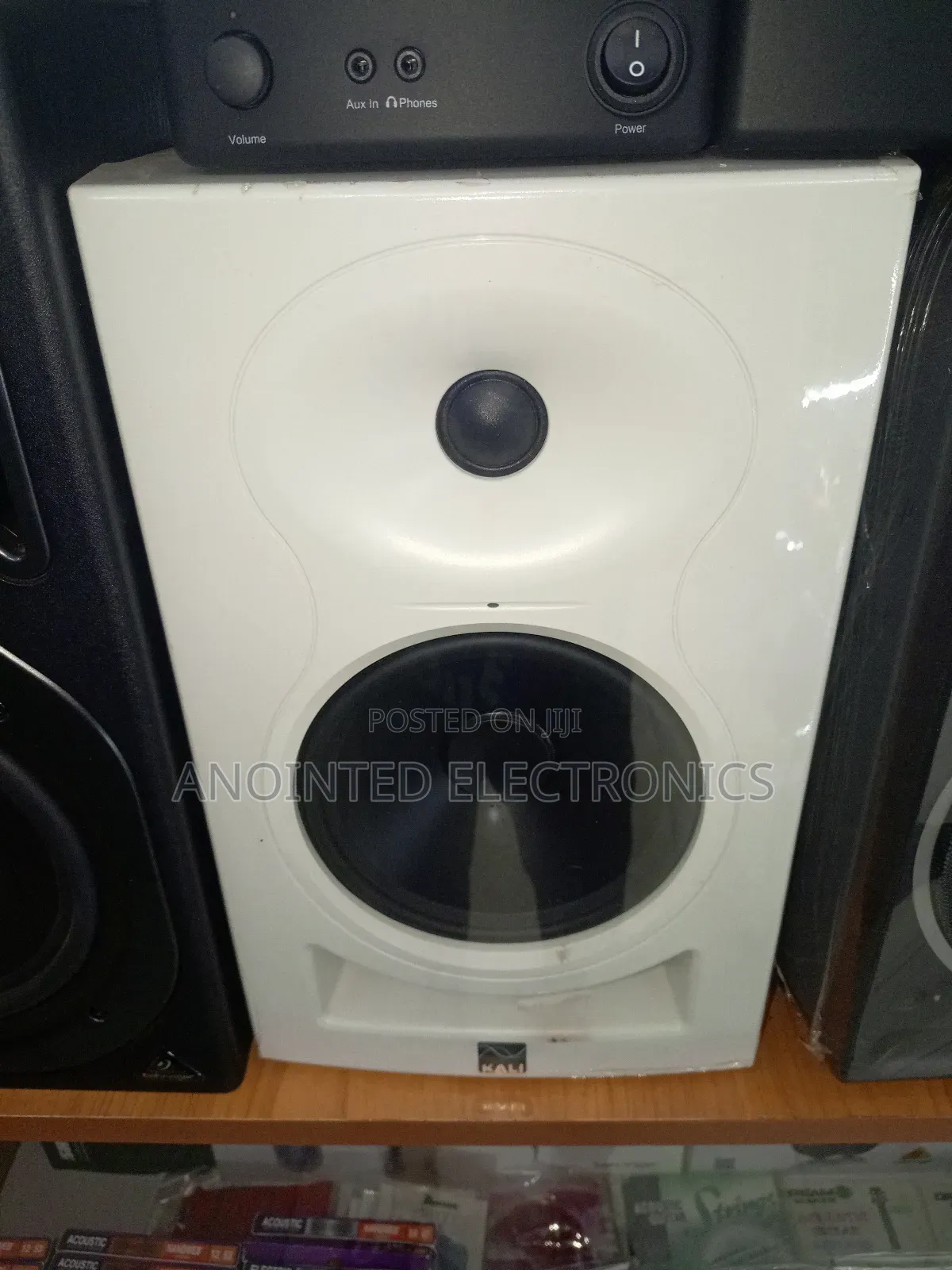 Original Studio Monitor KALI