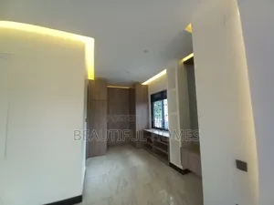 Furnished 5bdrm House in Kira for sale