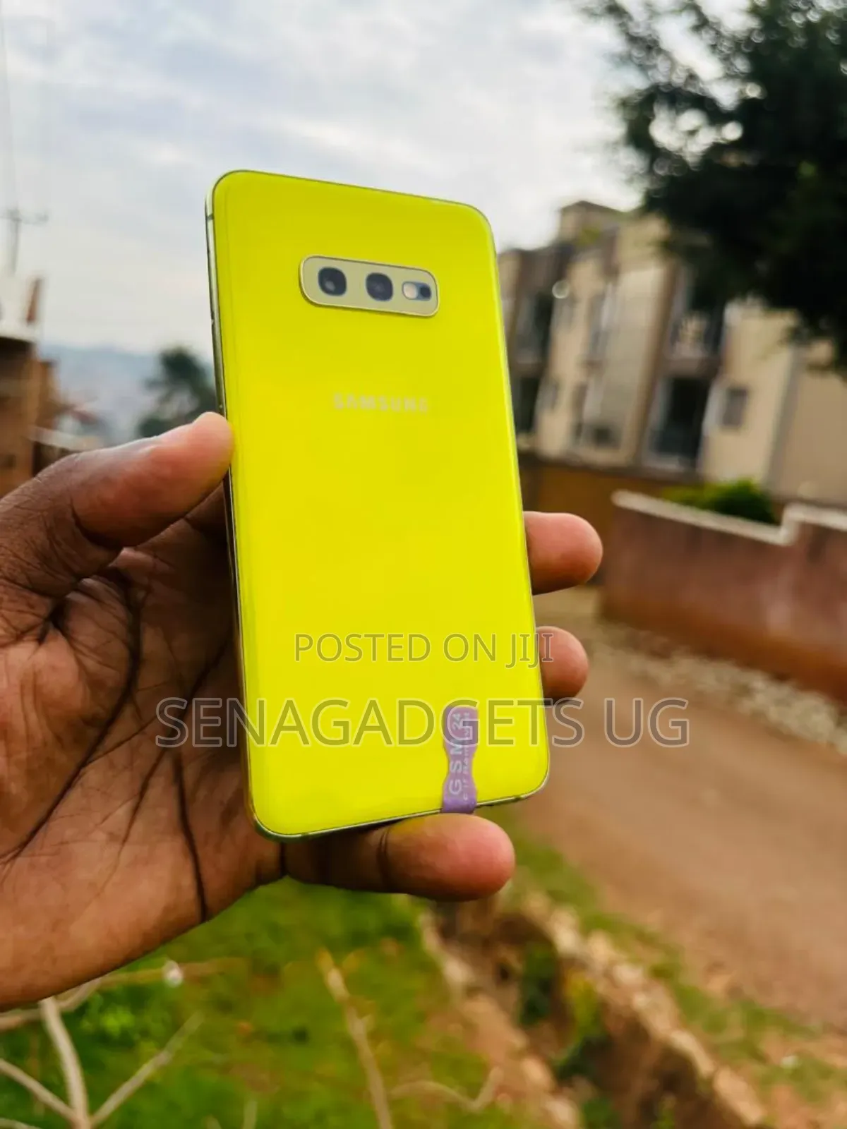 Samsung Galaxy S10e 128 GB Yellow