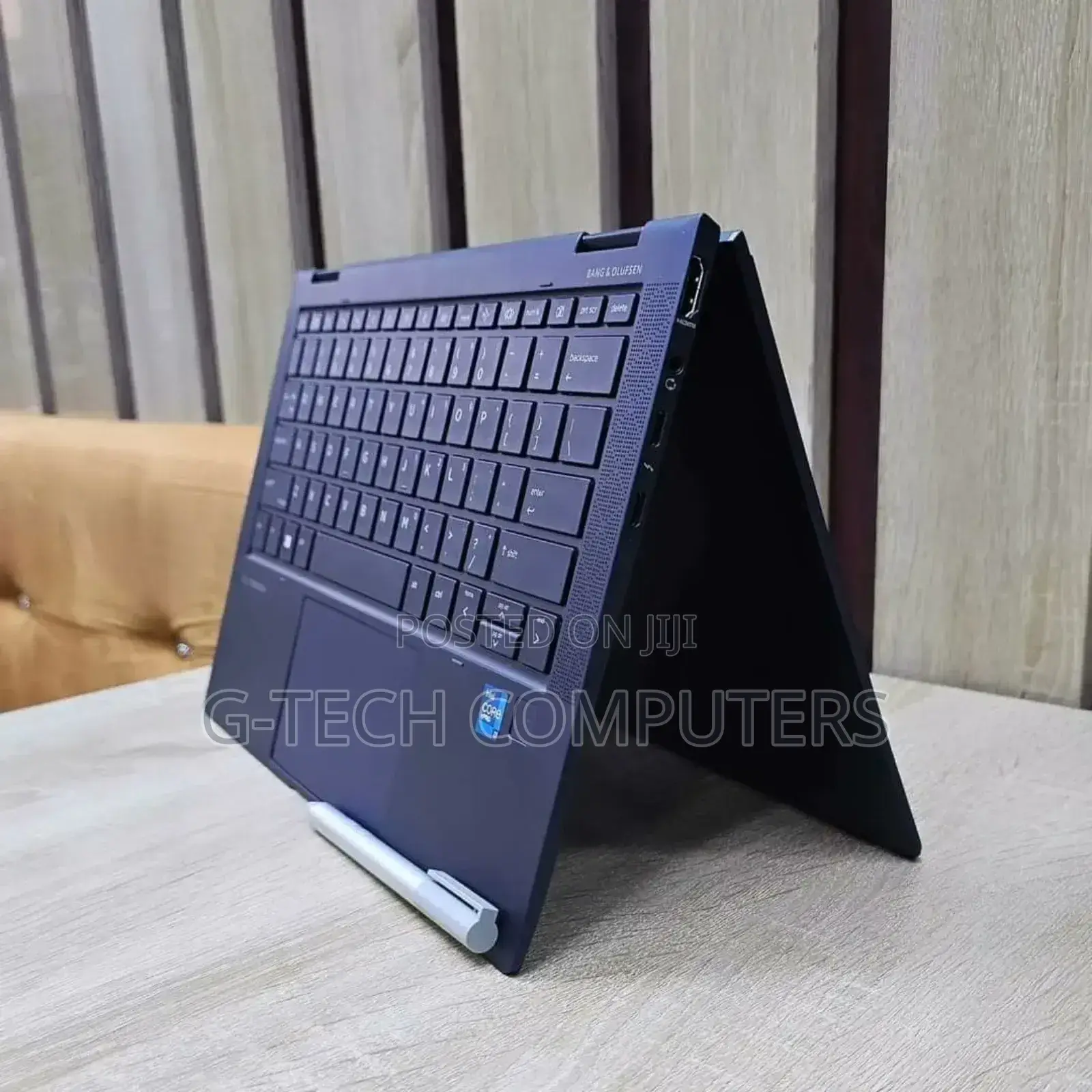 New Laptop HP Dragonfly G2 16GB Intel Core I7 SSD 512GB