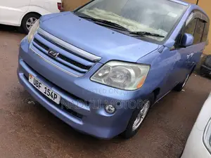Toyota Noah 2006 Blue