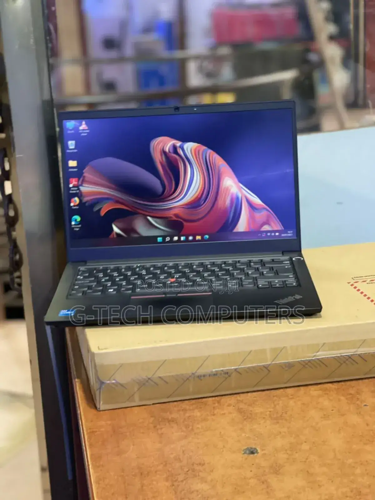 New Laptop Lenovo ThinkPad E14 G5 8GB Intel Core I5 SSD 512GB