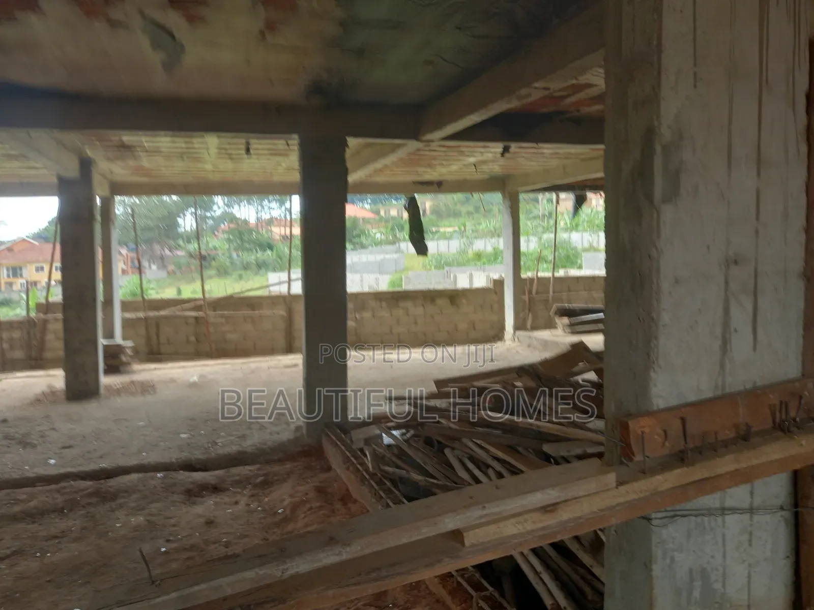 Furnished 2bdrm Condo in Kira, Central Division for sale