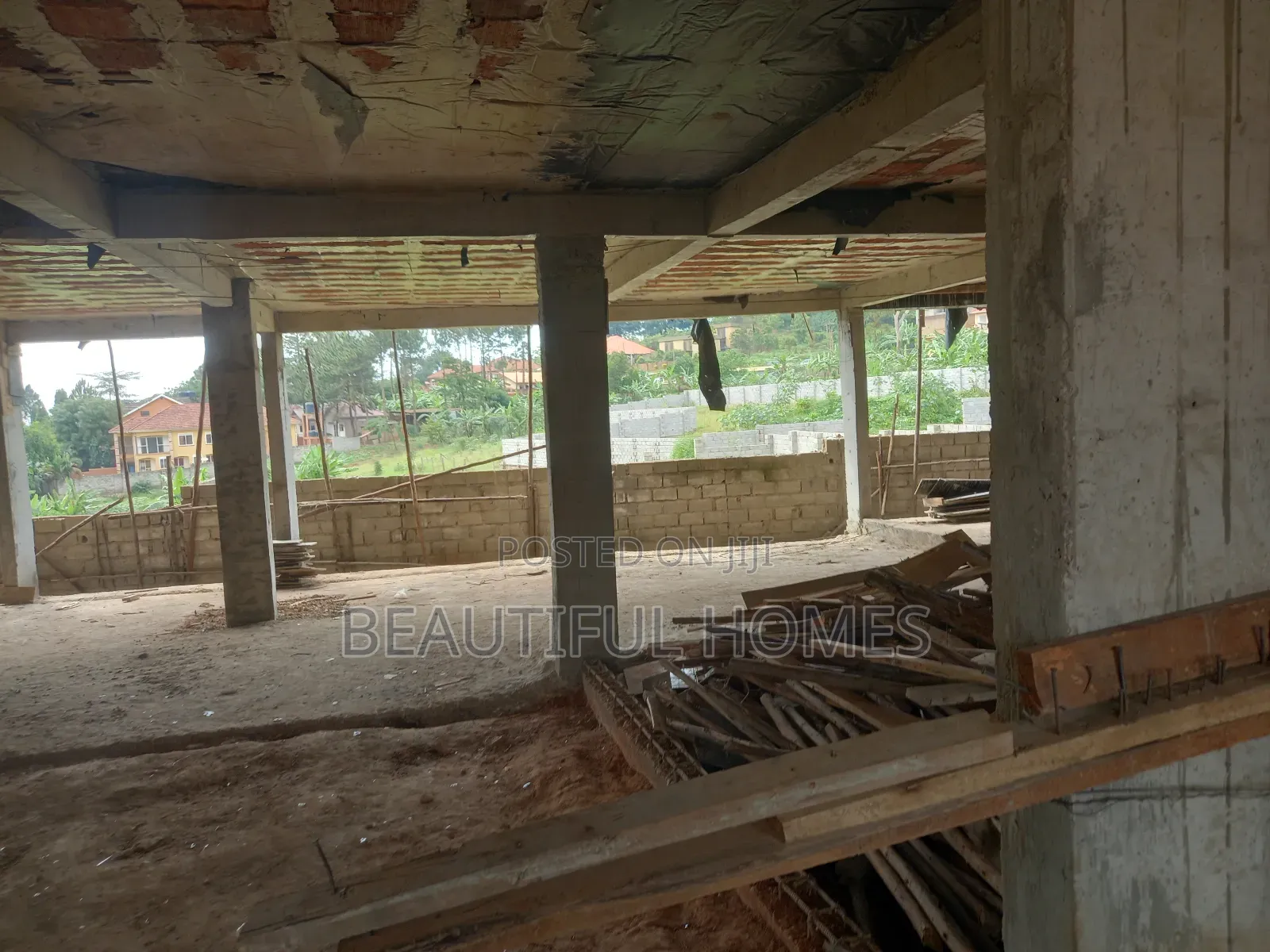 Furnished 2bdrm Condo in Kira, Central Division for sale