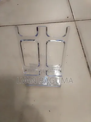 Transparent Watch Display Stand / Rack - 12pcs
