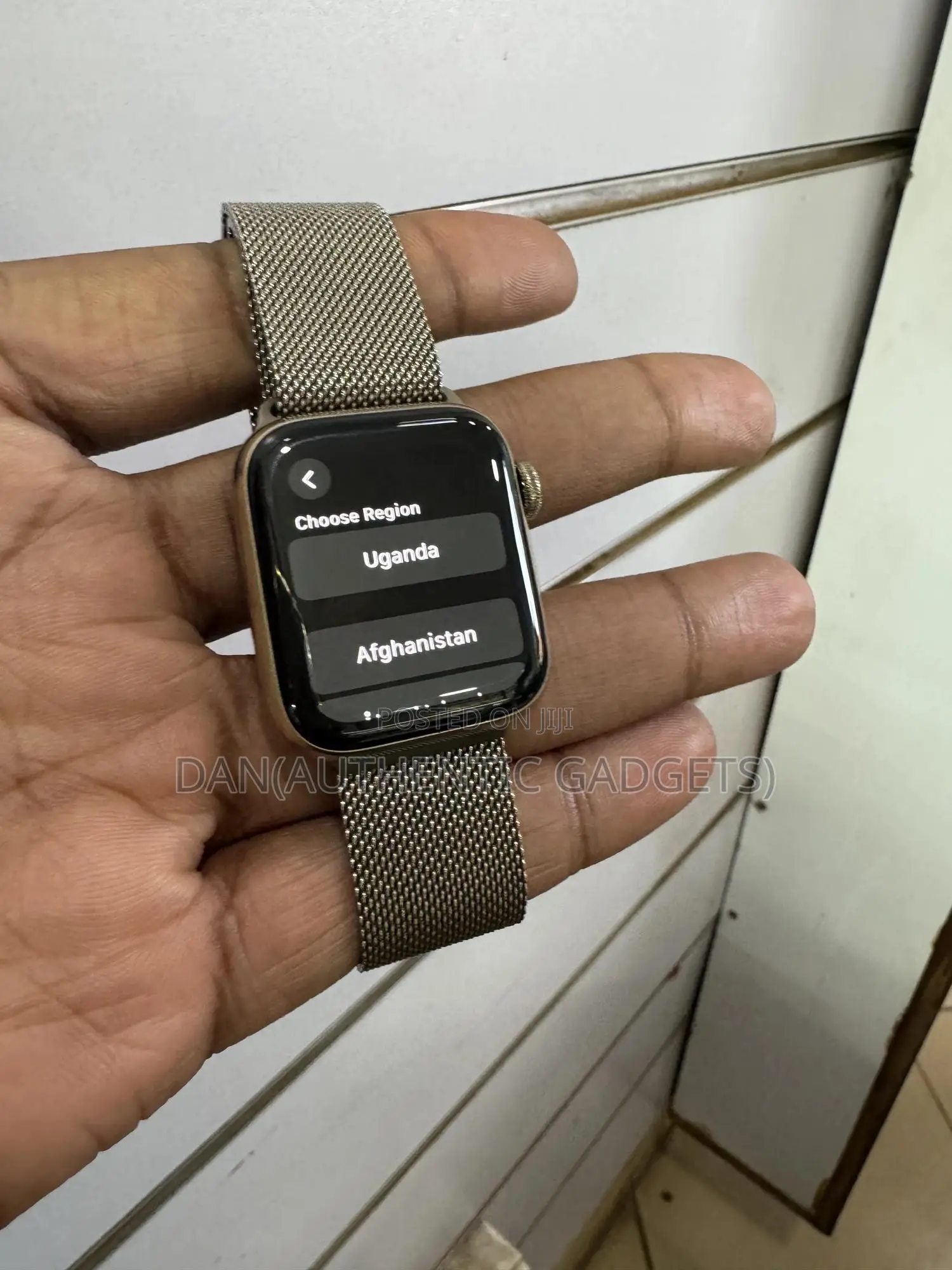 Apple Watch Series 6 Stainless Gold 40mm
