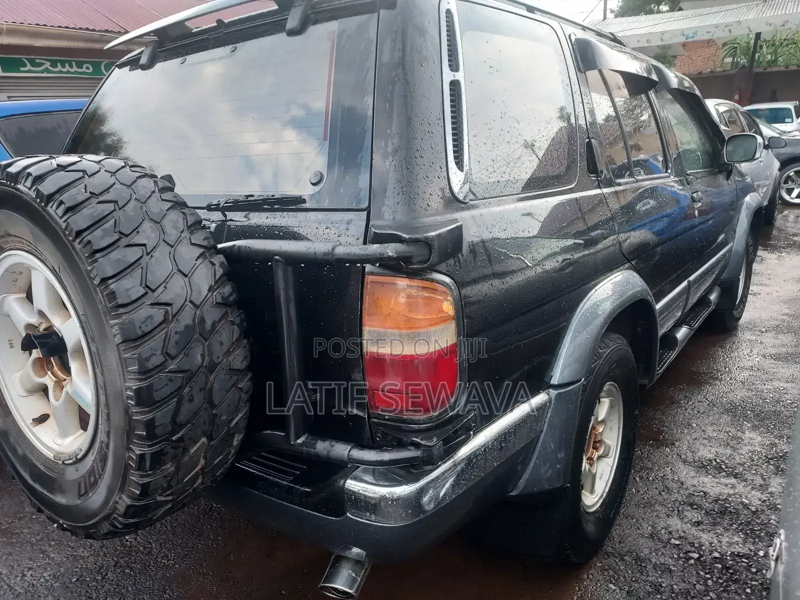 Nissan Terrano 1995 Black