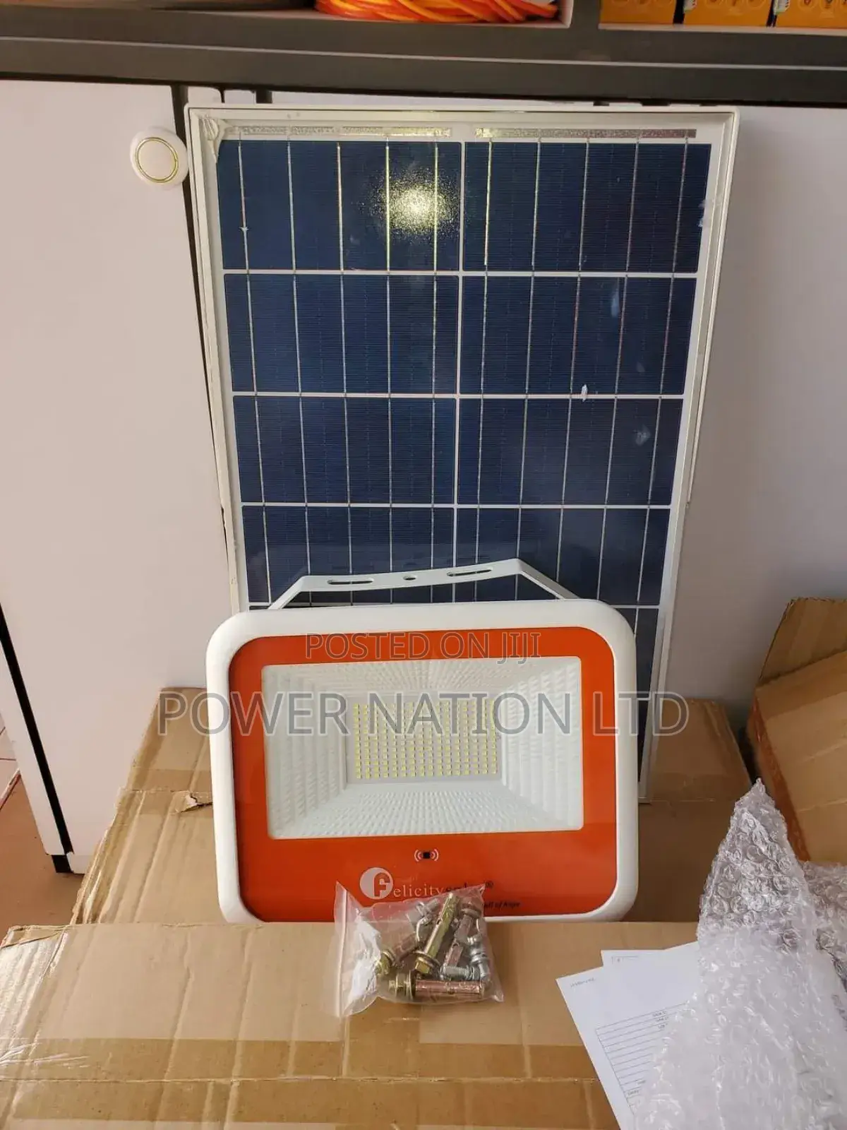 150w Felicity Solar Flood Light Lifepo4 BNB