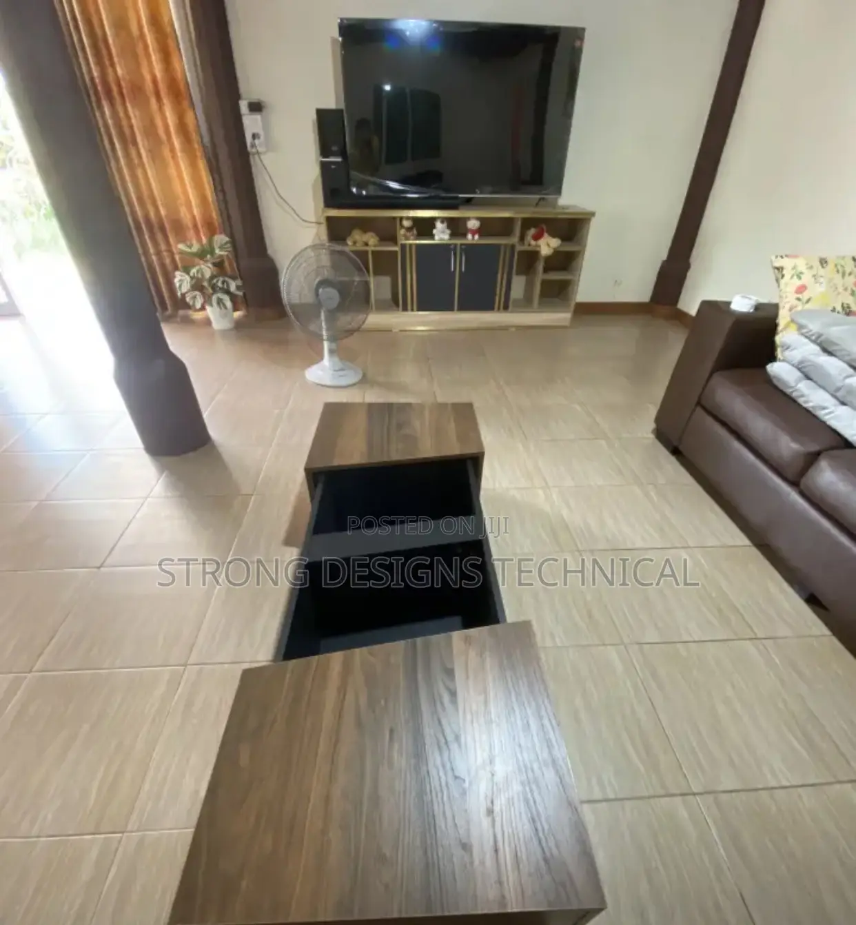 Coffee Table / Center Table With Hidden Drawers.
