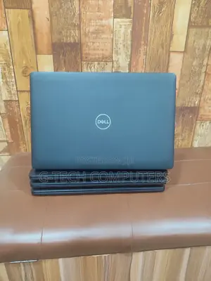New Laptop Dell Latitude 3580 8GB Intel Core I5 HDD 1T