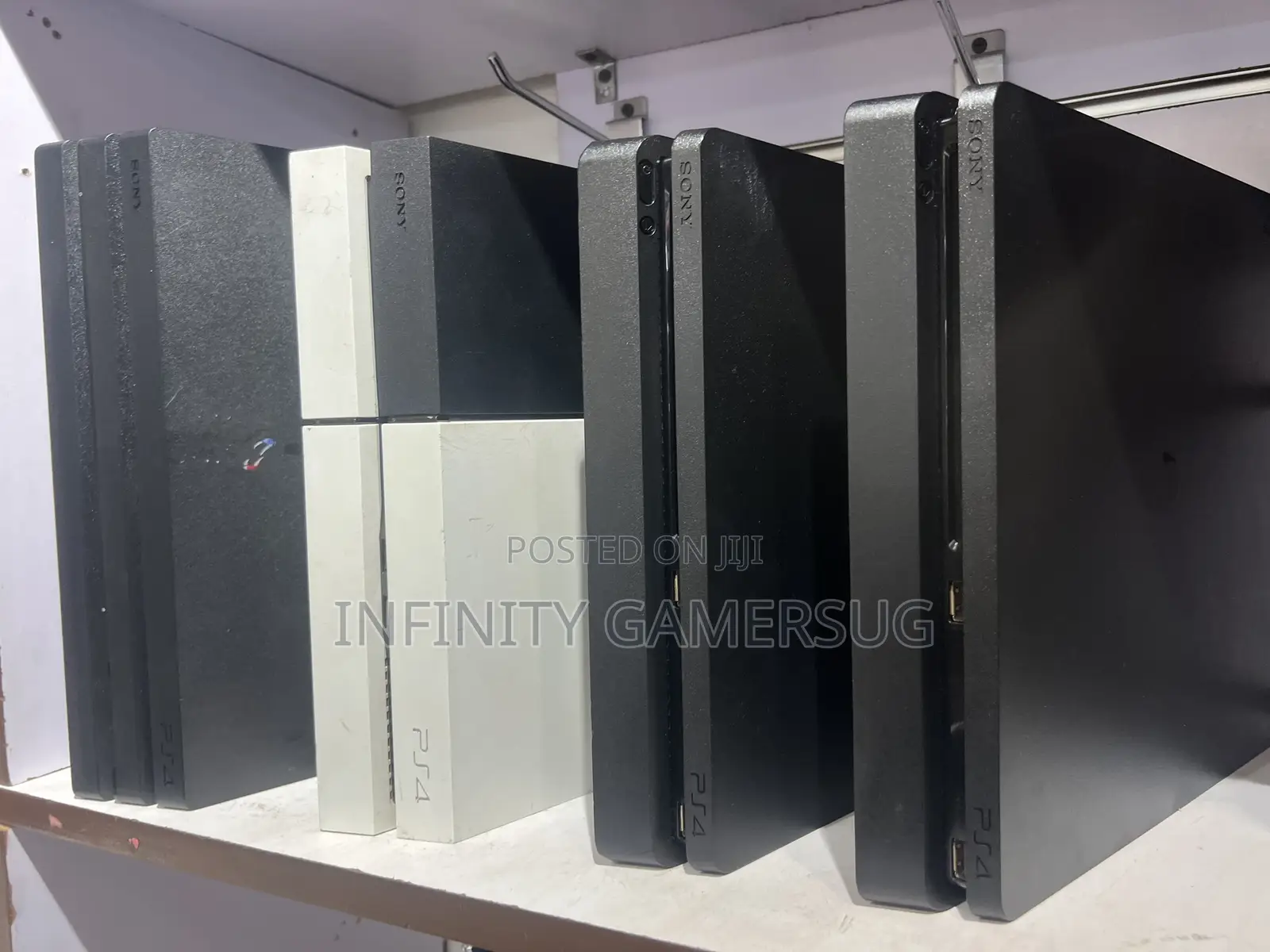 PS4 Chipped Consoles With Games
