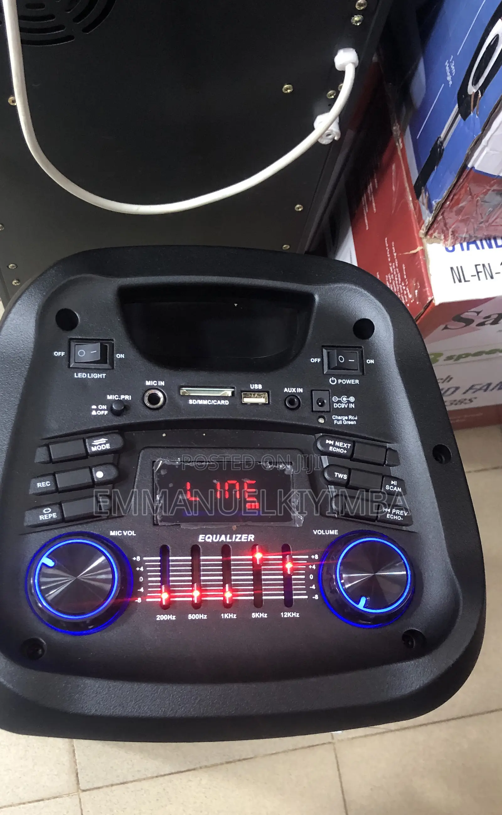 Portable Rechargeable Speaker