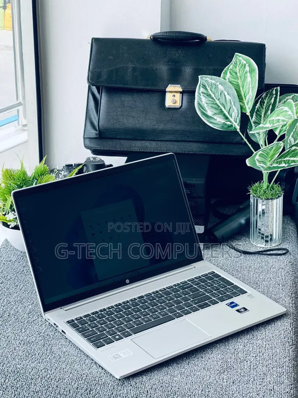 New Laptop HP EliteBook 830 G5 8GB Intel Core I5 SSD 512GB