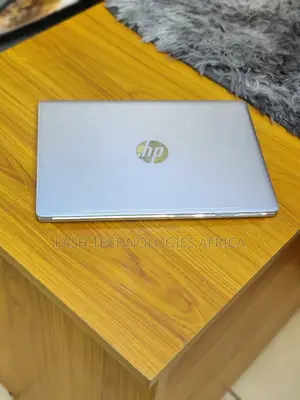 New Laptop HP EliteBook Folio G1 8GB Intel Core M SSD 256GB