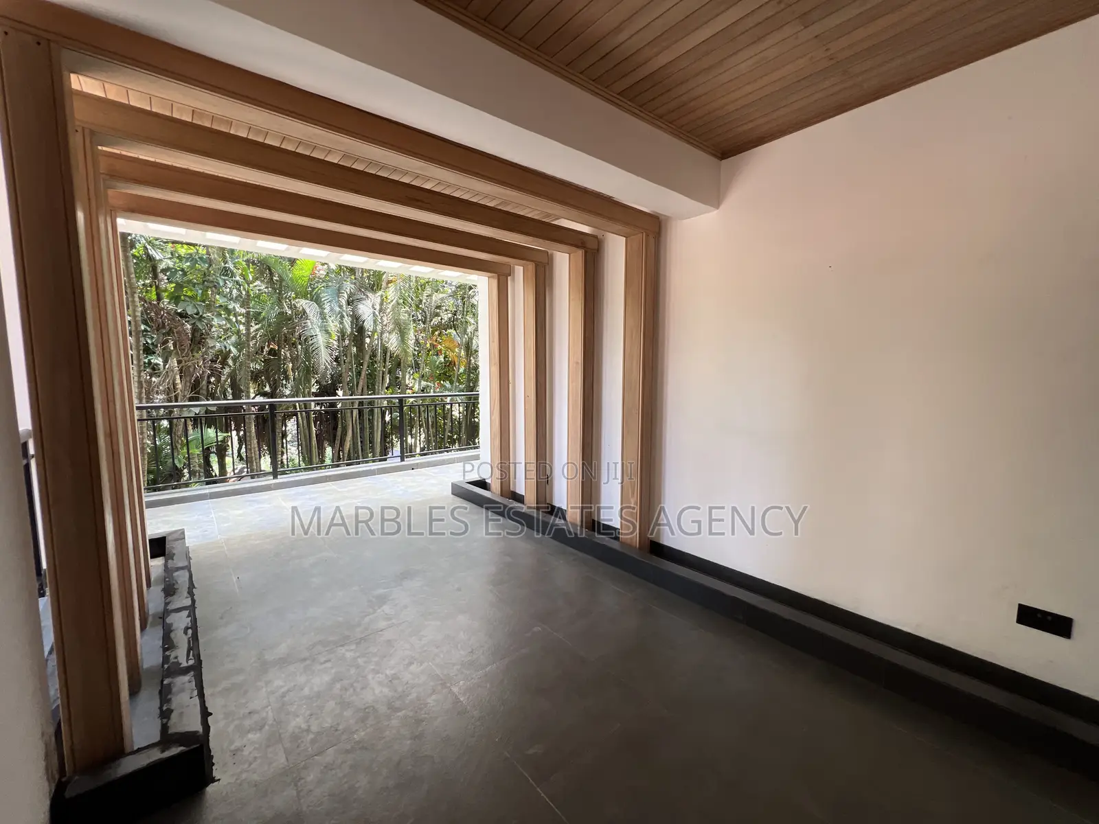 6bdrm Mansion in Kololo, Central Division for rent