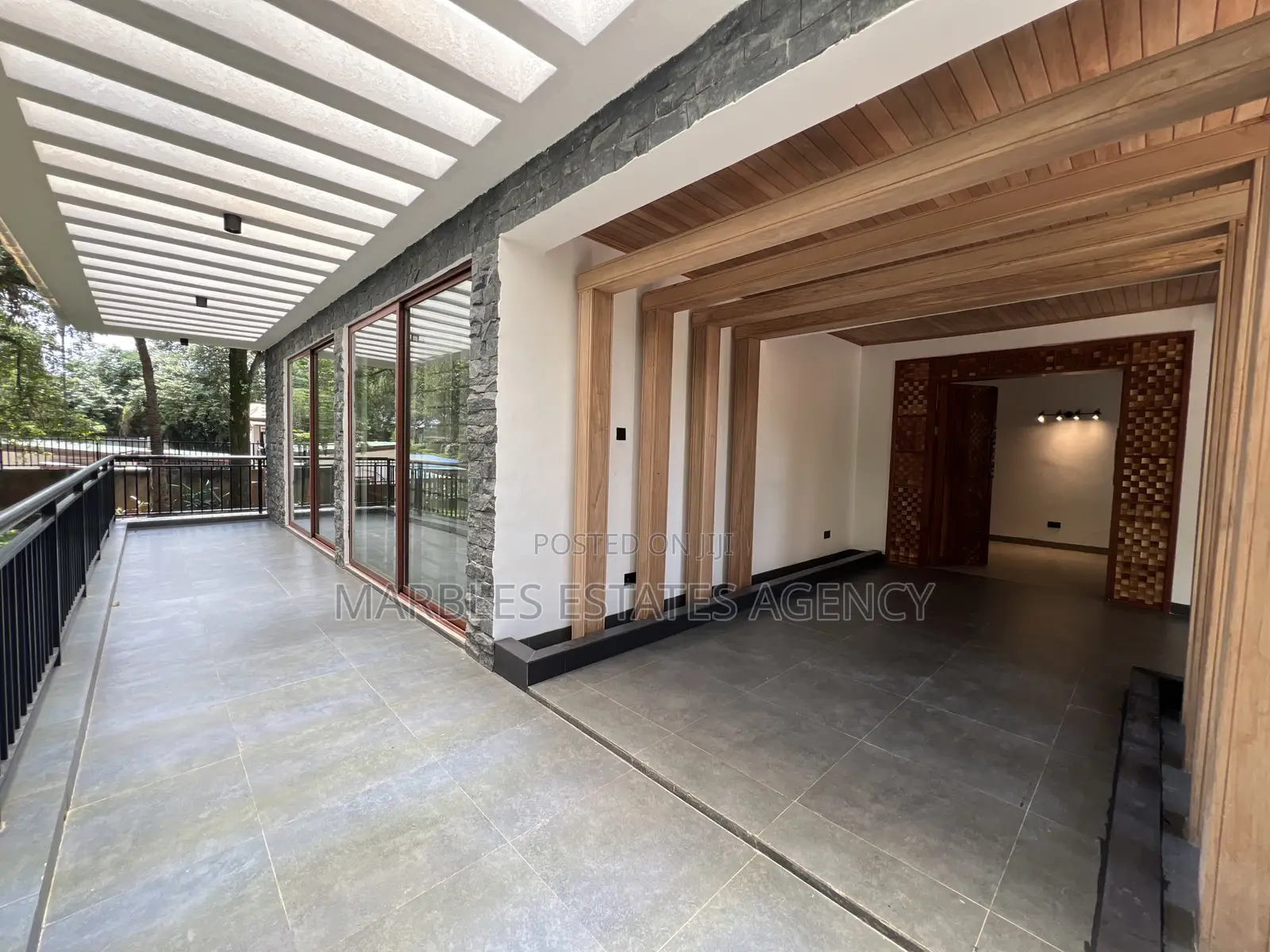 6bdrm Mansion in Kololo, Central Division for rent