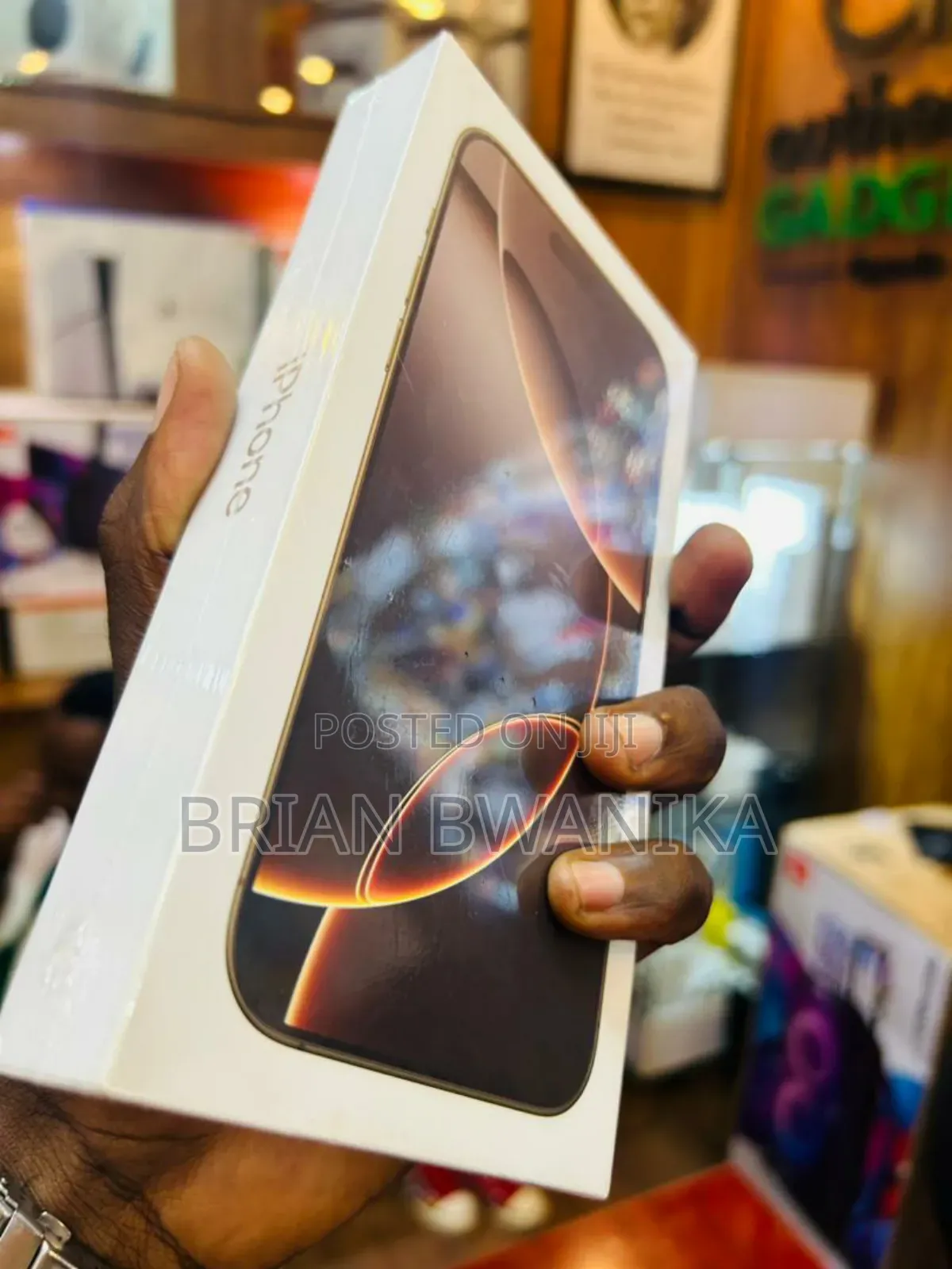 New Apple iPhone 16 Pro Max 256 GB Bronze