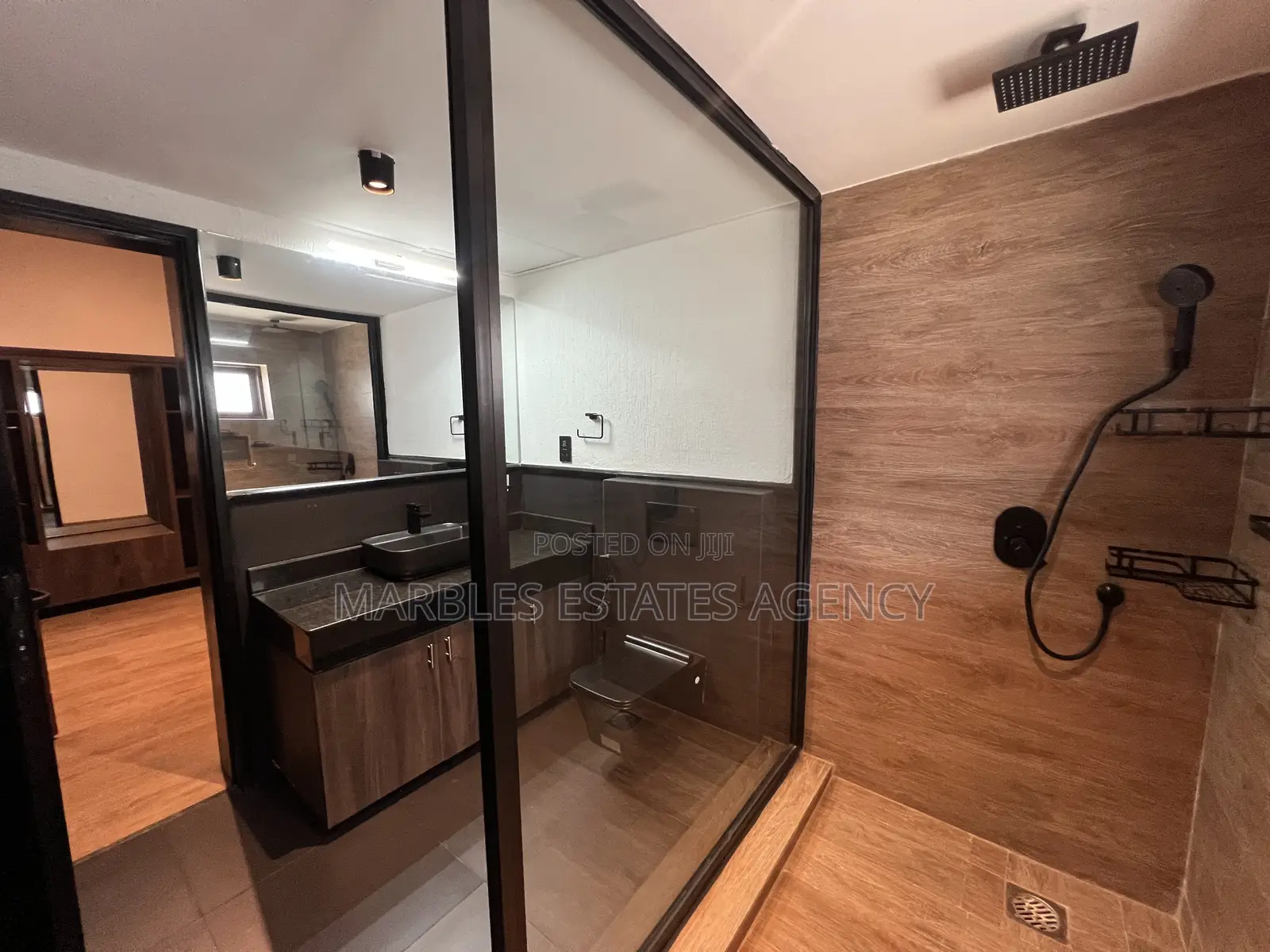 6bdrm Mansion in Kololo, Central Division for rent
