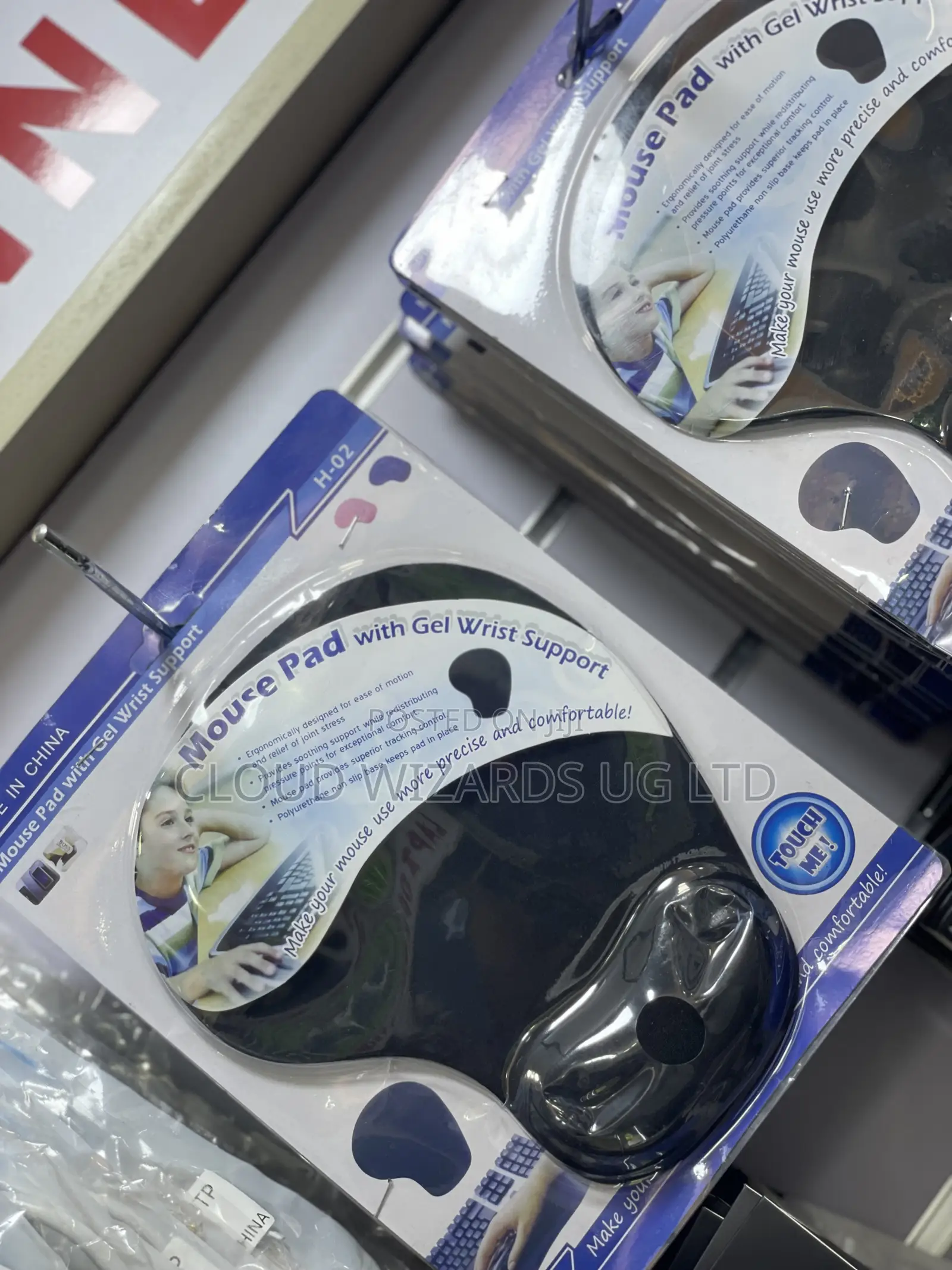 H-02 Mousepad