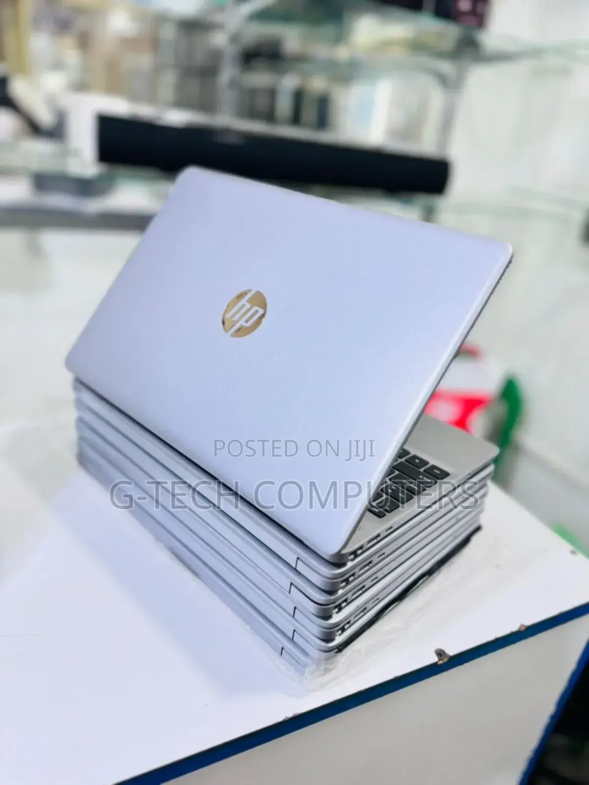 New Laptop HP 250 G8 8GB Intel Core I7 HDD 1T