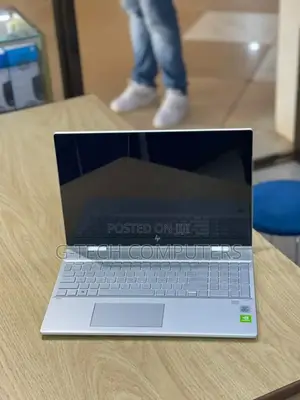 New Laptop HP Envy X360 16GB Intel Core I7 SSD 512GB