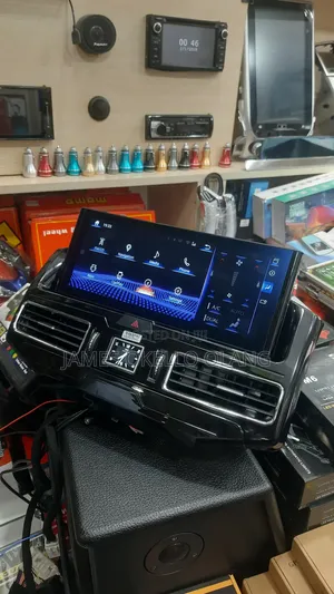 Landcruiser Customised Highends Radio Smart