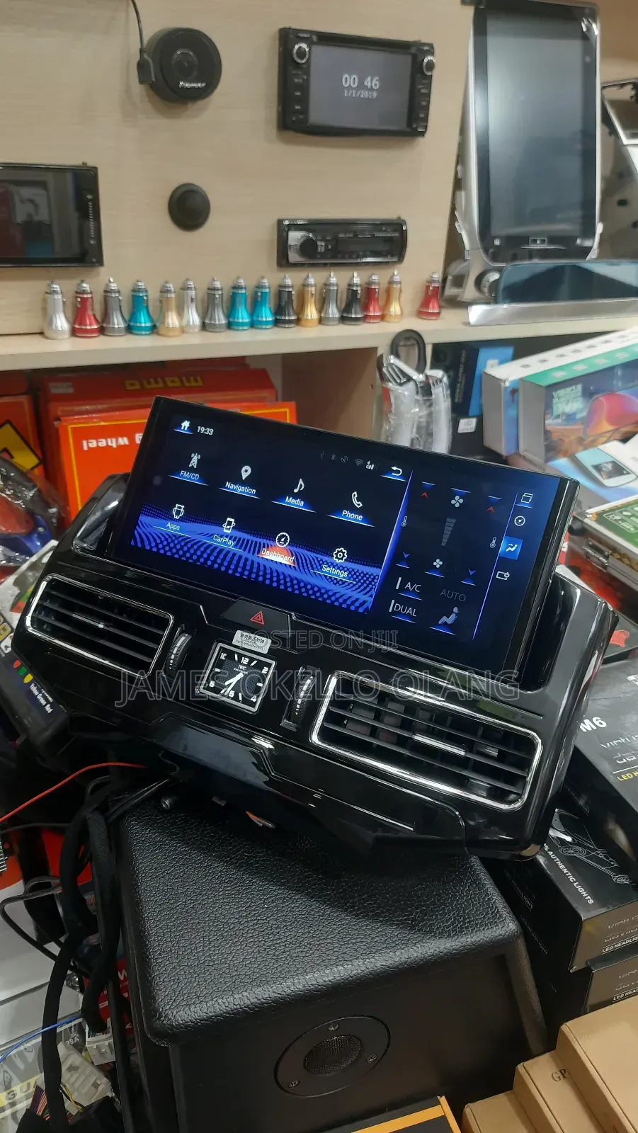 Landcruiser Customised Highends Radio Smart