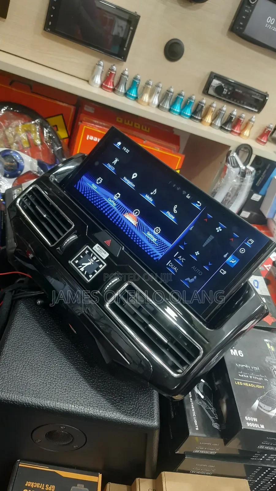 Landcruiser Customised Highends Radio Smart