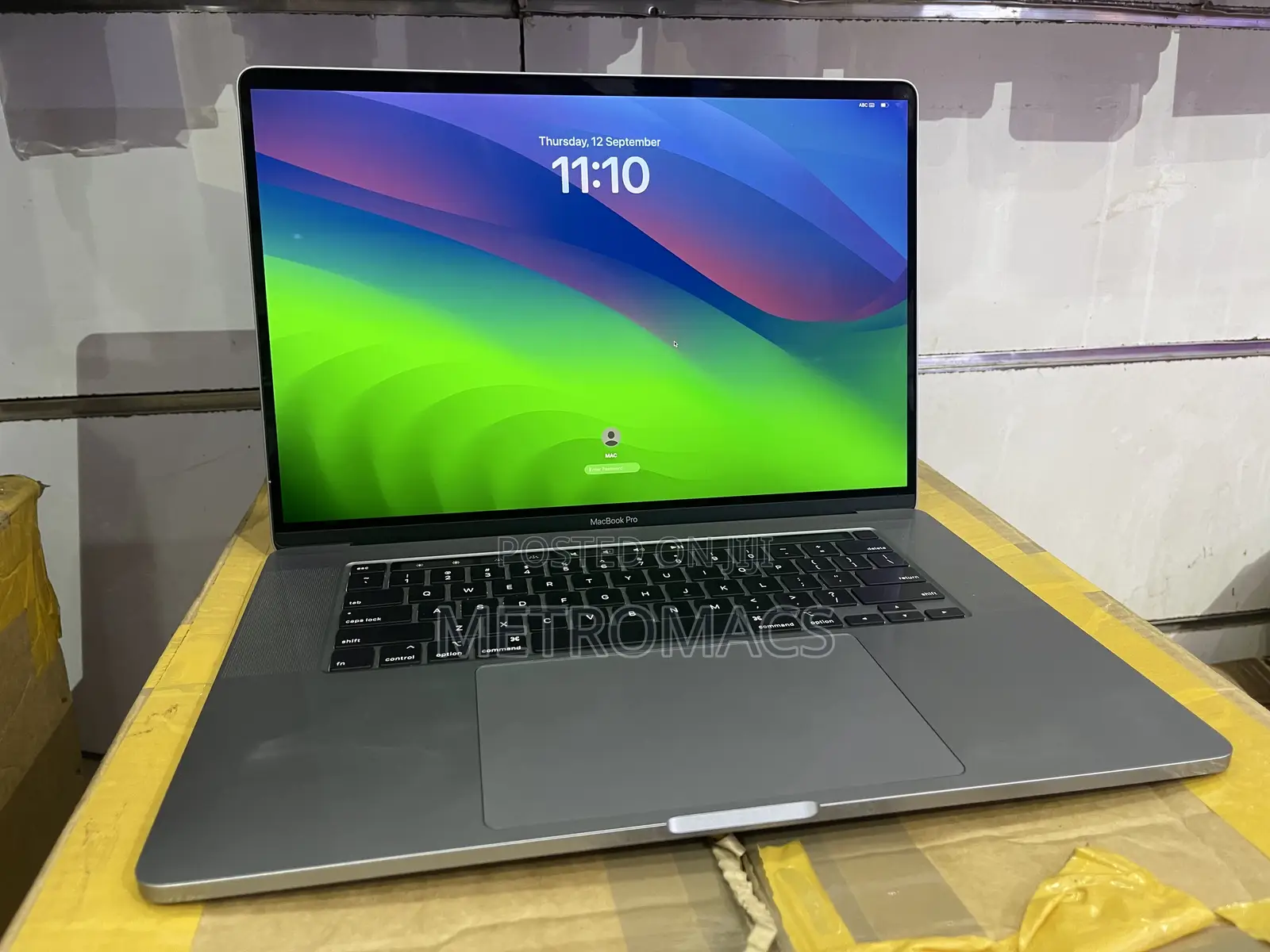 Laptop Apple MacBook Pro 2019 32GB Intel Core i9 SSD 1T