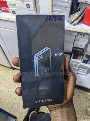New Samsung Galaxy Z Flip6 512 GB Silver