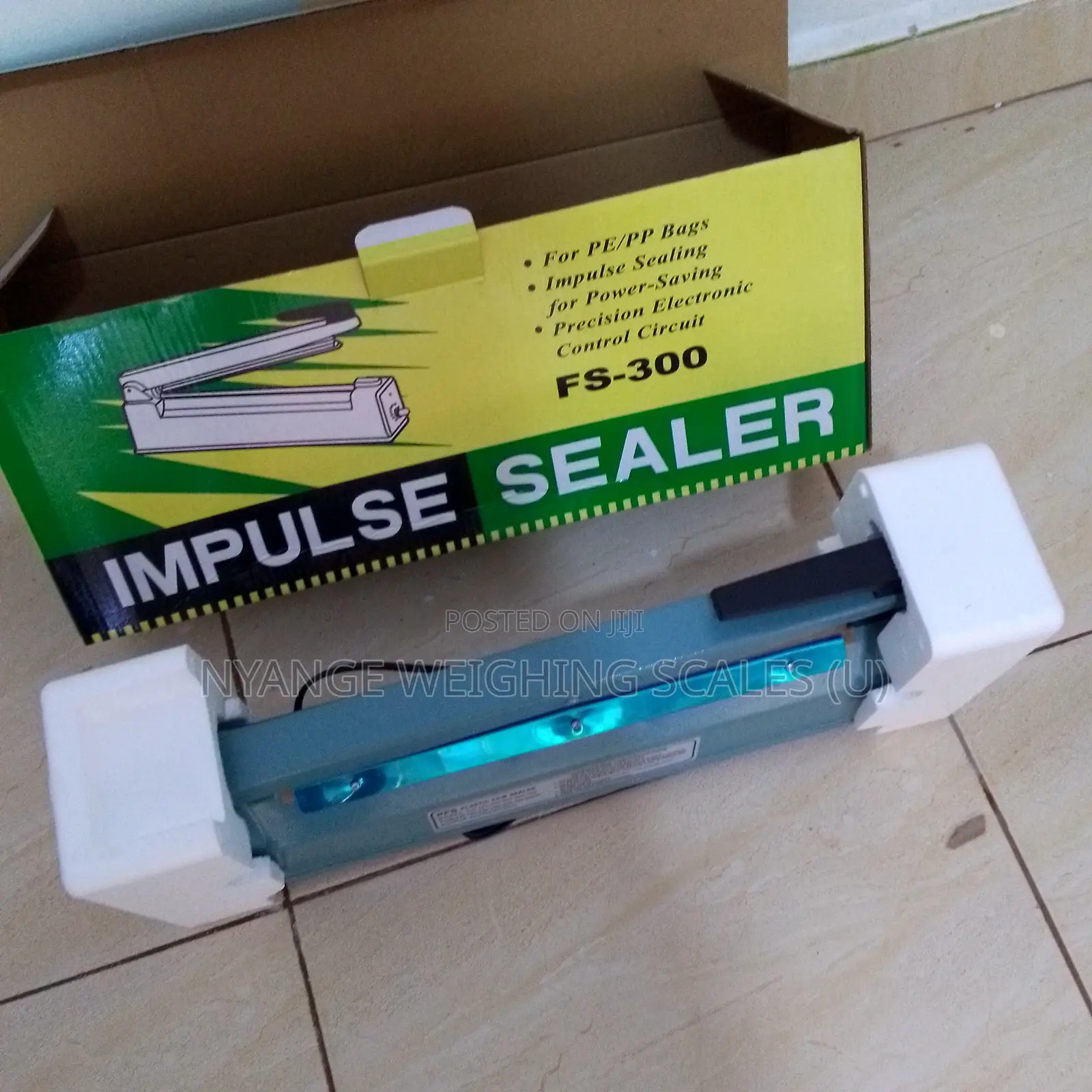 YTL300MM Manual Bespacker PFS-300 MM Sealing Machine