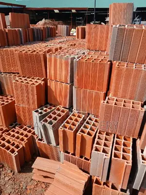 Strong Building(Max Pans)