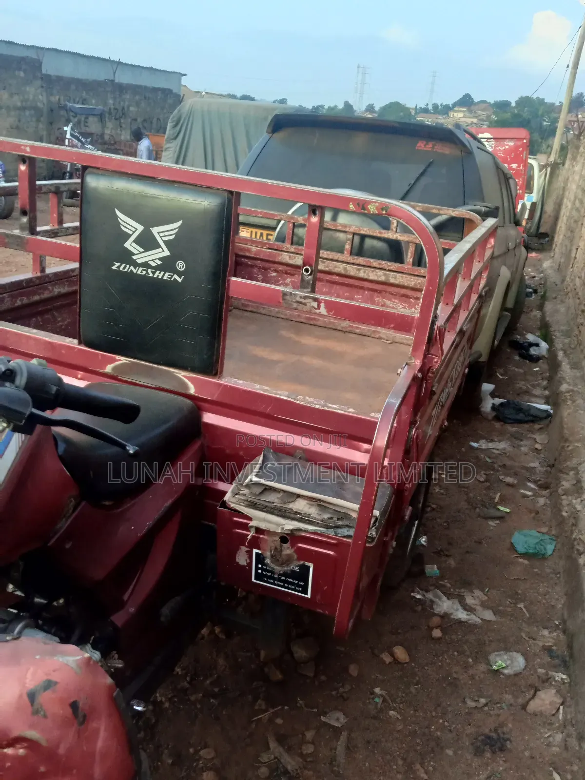 Tricycle 2023 Red