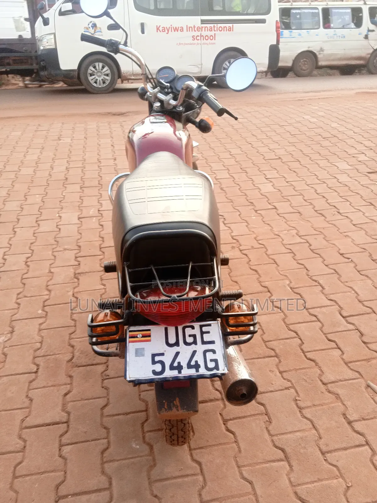 Bajaj Boxer 100 2024 Red
