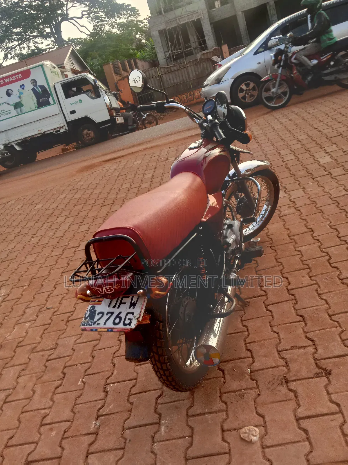 Bajaj Boxer 100 2023 Red