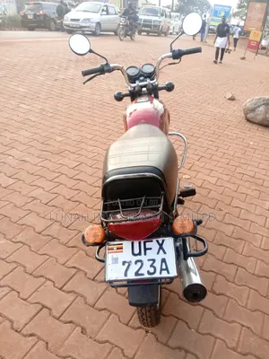 Bajaj Boxer 2024 Red
