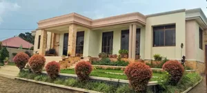 Furnished 5bdrm House in Central Division for sale