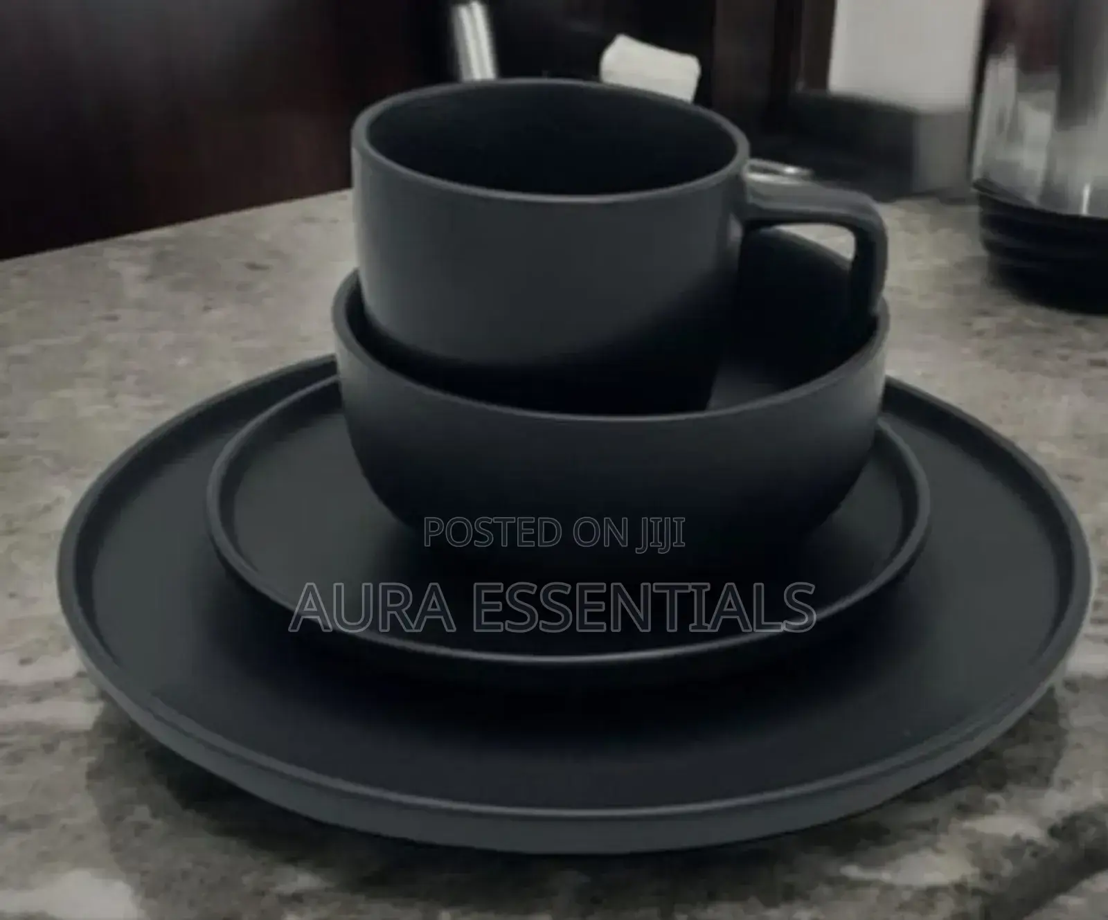 16pcs Black Dinnerware Set