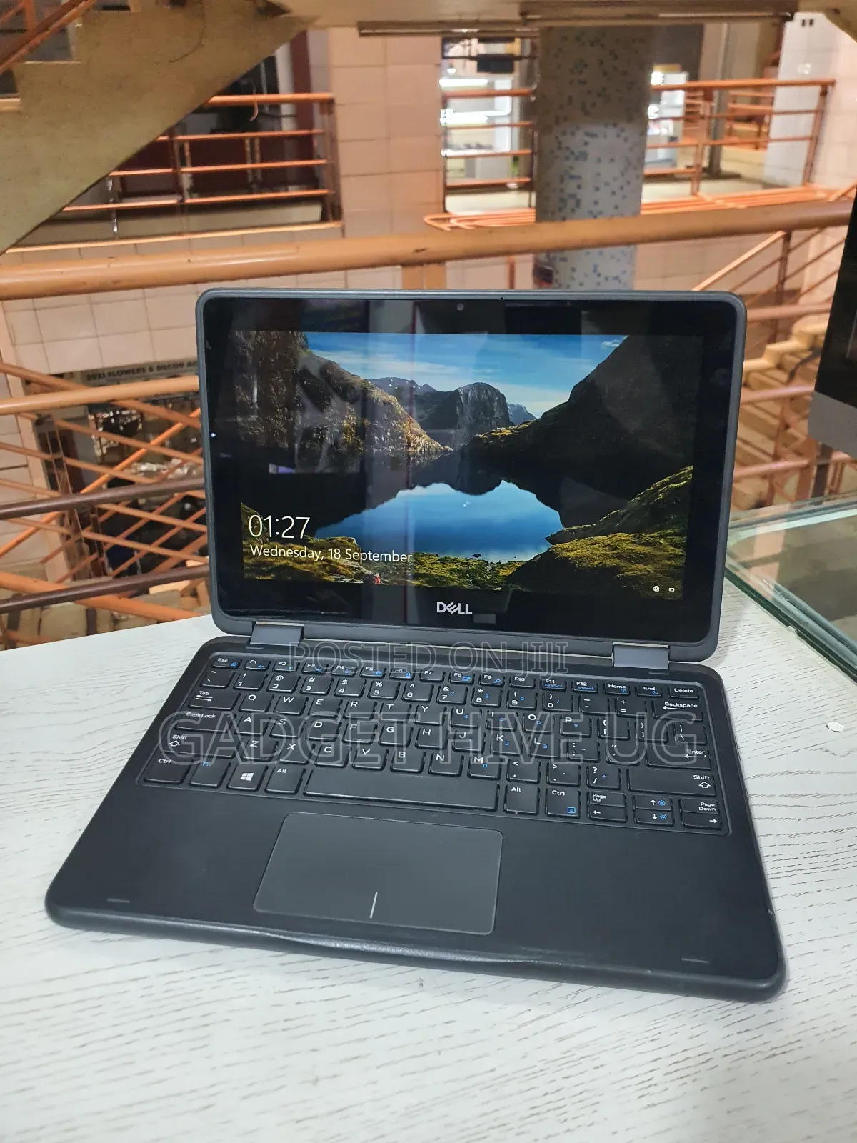 Laptop Dell Latitude 3189 4GB Intel Pentium SSD 128GB