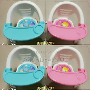 Portable Baby Plastic Feeding Chair