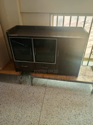 Checken Cabinet