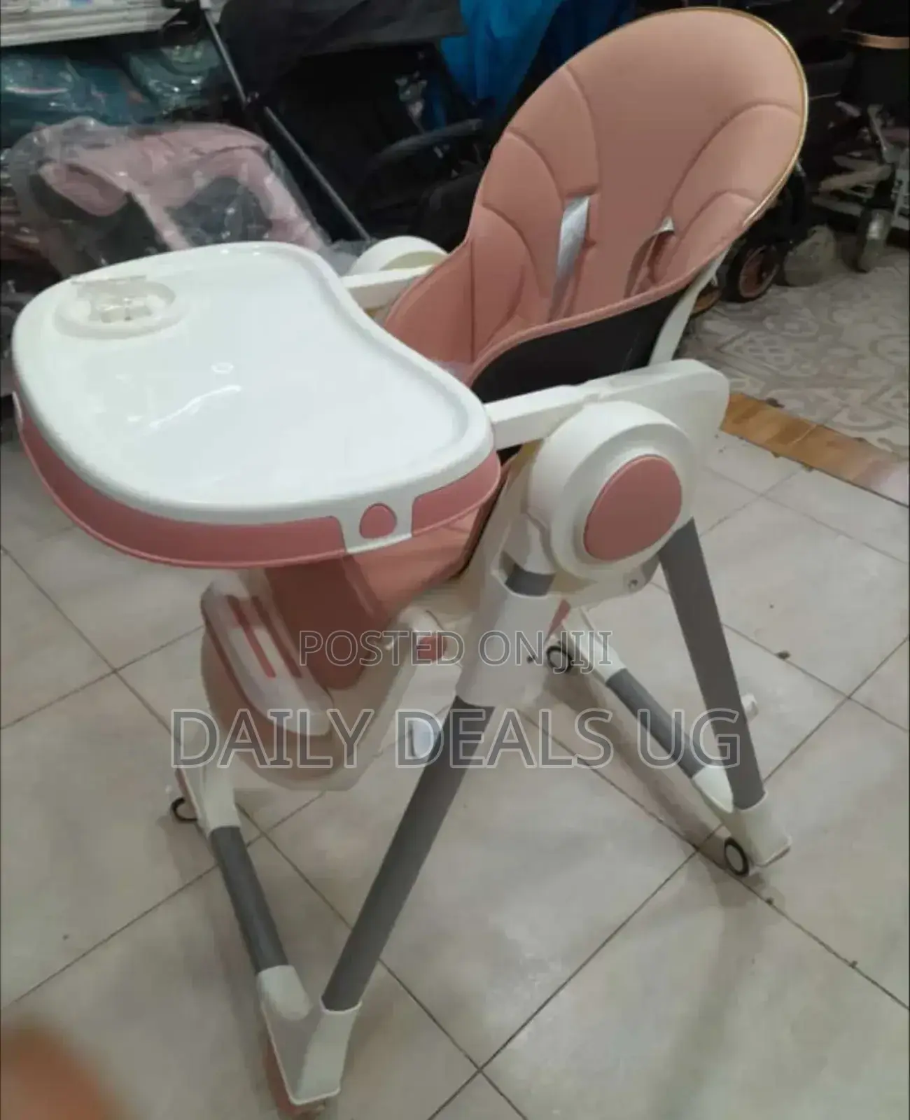 Adjustable High Feeding Chair