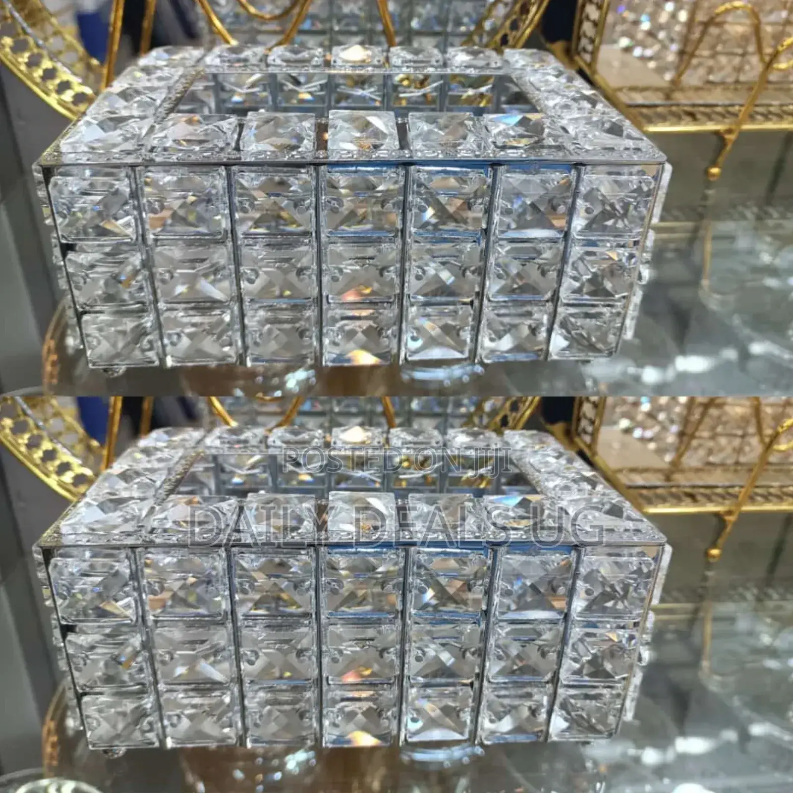 Portable Glass Tissue Holder