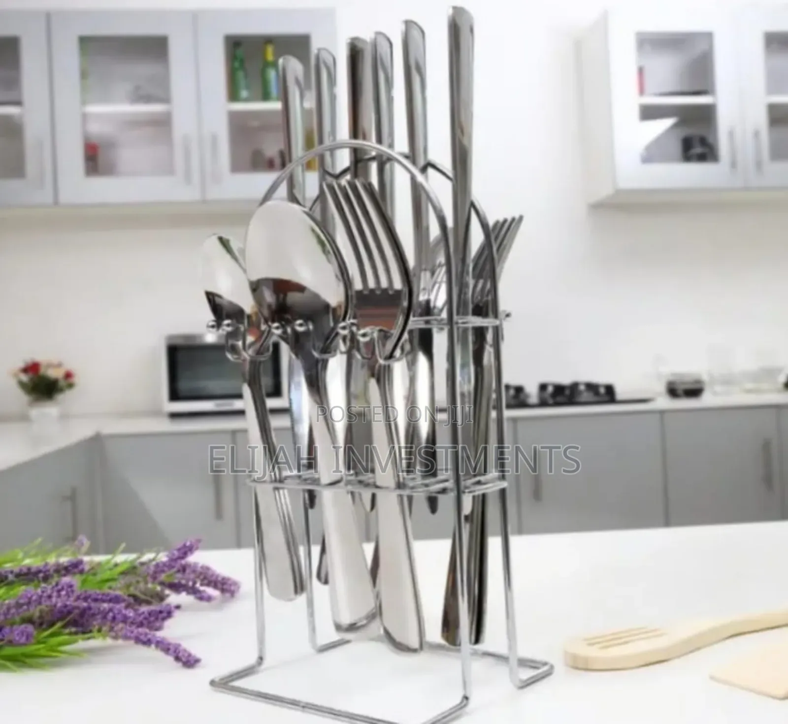 Brand New Heavy Stainless Steel Cutlery Set With a Stand