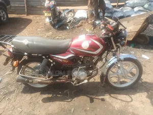 TVS HLX 125 2017 Red