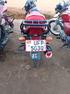 Bajaj CT 110X 2022 Red
